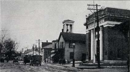 The Mohawk Turnpike Through St. Johnsville