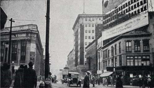 The Busy Corner, Utica